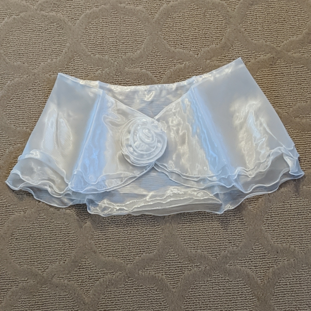 Sheer Soft White Evening Wrap Capelet Cape Bride Wedding Bride Bridal Shawl NWT